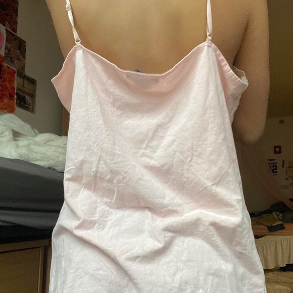 BABY PINK TANK 🎀 - Picture 3 of 4